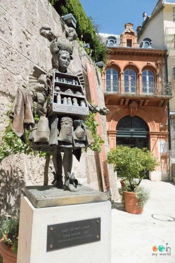2 pièces neuf au pied des musées - wifi&parking gratuit Grasse Exterior foto